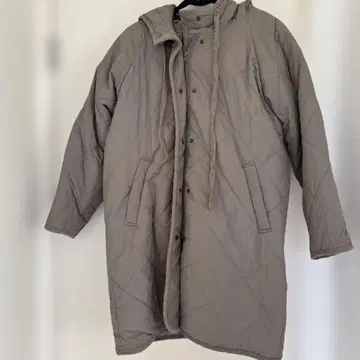 Studio CLIP 퀼팅 후드 롱 코트