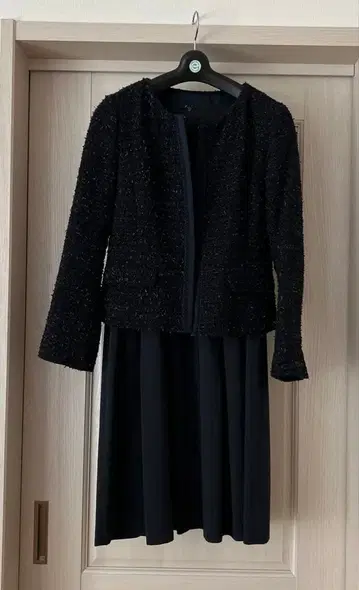 UNTITLED 노카라 자켓 원피스