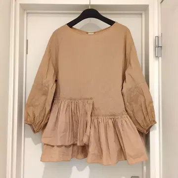 FRENDEEK 프릴 긴팔 블라우스 사이즈 F