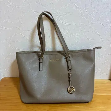 Michael Kors 토트백 A4 사이즈 마이클코어스