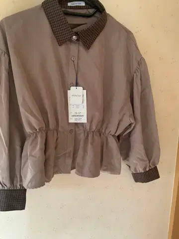 OLIVE des OLIVE 베이지 블라우스