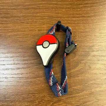 포켓몬 GO Plus 빨간색 화이트 파랑