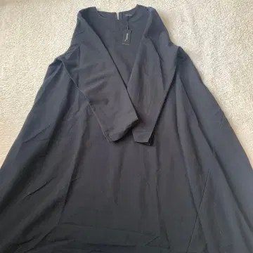 미사용 새상품 심플 블랙 긴팔 원피스 클라스카 무인양품 유니클로