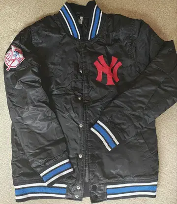 New York Yankees 바시티 자켓 블랙