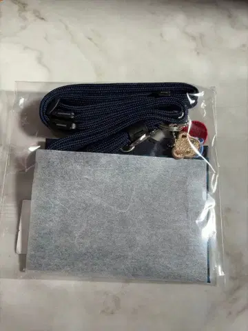 미사용 새상품 패밀리아 familiar 네임 홀더