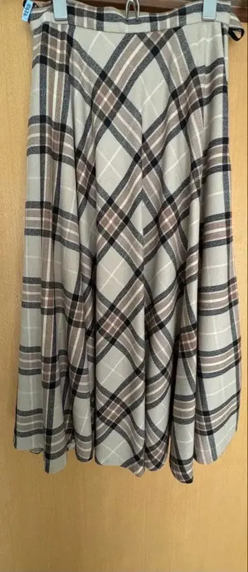 UNITED ARROWS 체크 무늬 플리츠 스커트 38