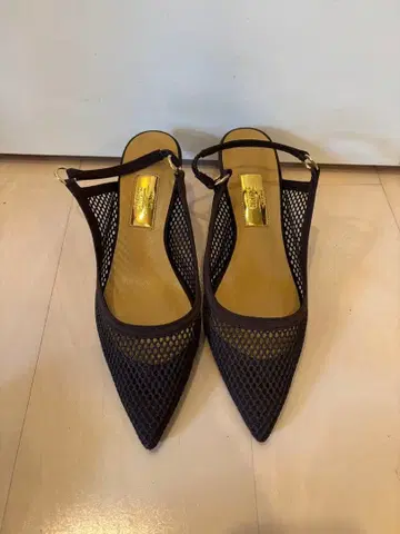 르 타롱 23.5cm 메쉬 블랙 샌들