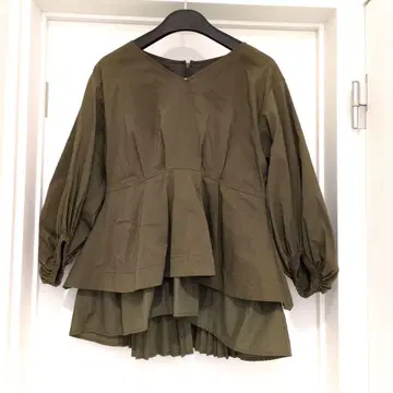 ELENDEEK 올리브색 긴팔 셔츠 F