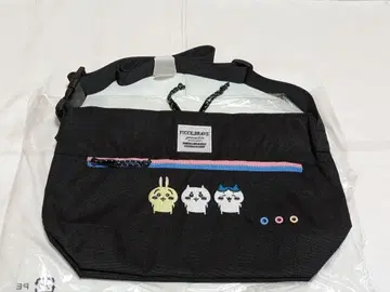 치이카와 피세브레이브 숄더백 블랙