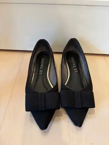 LE TALON 23cm 블랙 리본 플랫슈즈
