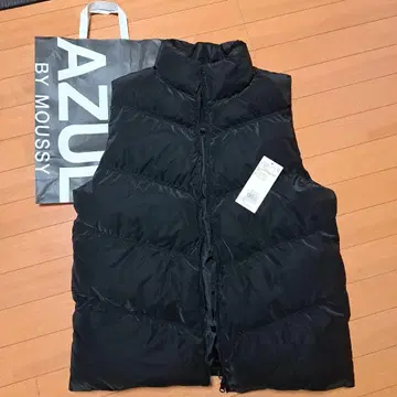 새상품 AZUL by MOUSSY 블랙 다운 베스트 L