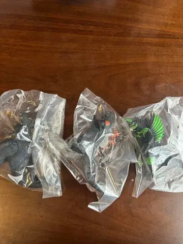 고질라 진격대전 새로운 방문자 3종 세트