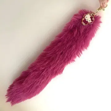 헬로키티 퍼 키링 꼬리 꼬리