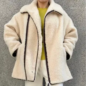 CASA FLINE 보아 자켓 크림색