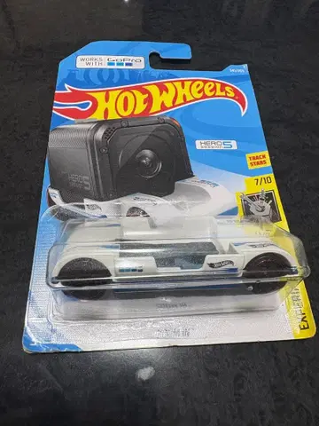 HOTWHEELS ZOOM IN 화이트 레어 상품
