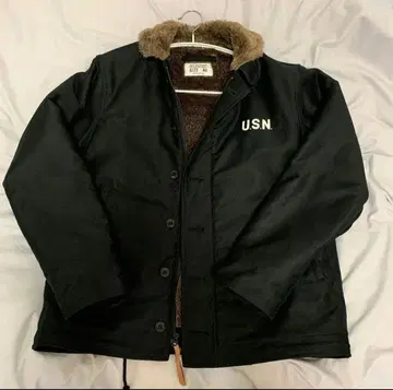 Houston 밀리터리 자켓 블랙 사이즈 40 타이트 모델