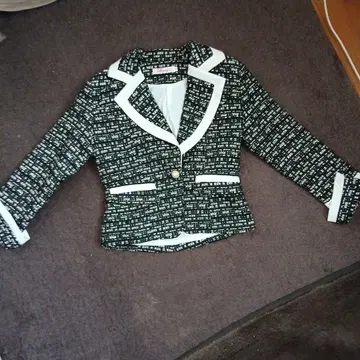 테일러드 자켓과 타이트 스커트 세트 M 블랙 화이트