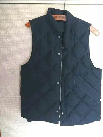 피그벨 블랙 퀼팅 다운 베스트