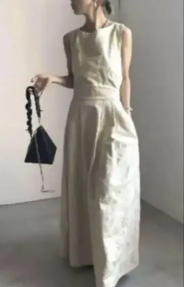 AMERI 데님 라이크 플라워 드레스