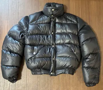 THE SHISHIKUI 숏 다운 블랙