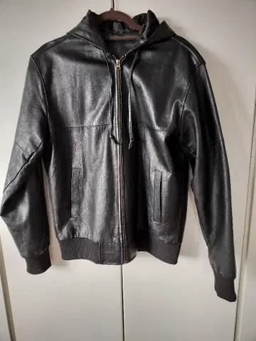 MART MONO 블랙 양가죽 후드 부착 자켓