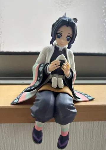 귀멸의 칼날 피규어 코쵸우 시노부