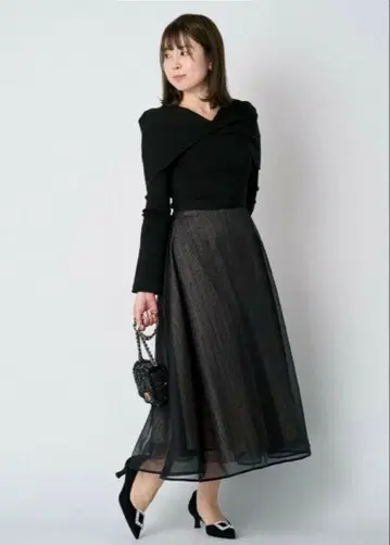 [ CELFORD 블랙 케이프 포함 원피스 ]