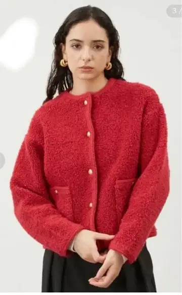 Mila Owen 금장 버튼 노카라 컴팩트 라메 니트 자켓