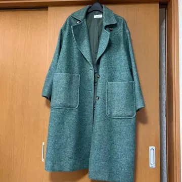 새상품급 B.C STOCK 롱 코트 그린 크리스마스 컬러