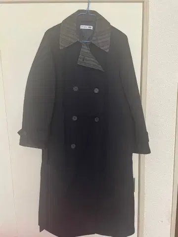 WANDERSON 블랙 트렌치코트