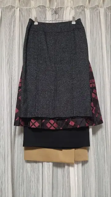 4장 세트 S 사이즈 미디 스커트