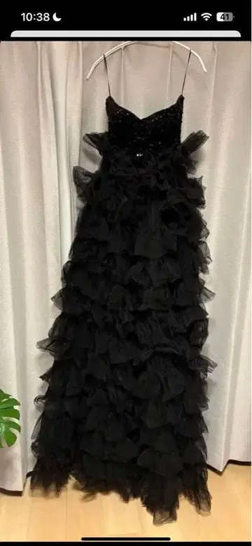 프릴 비즈 롱 드레스 블랙