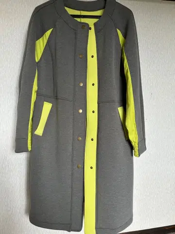 RENAULT 르노 그레이/라임 맨투맨 노카라 롱 코트 새상품급