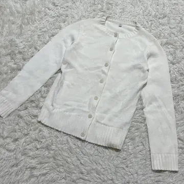 [ c6659 ] UNIQLO 가디건 긴팔 화이트 니트