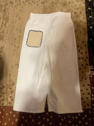 츠모리치사토 팬츠