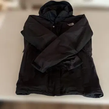 THE NORTH FACE XTRP Waterproof 블랙 자켓