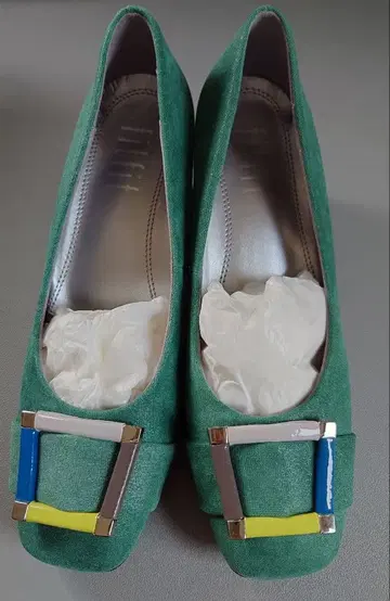 fitfit 중간 힐 신발 미사용 새상품