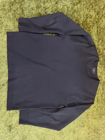 Macqlo ultmex 워셔블 니트 ( S 사이즈 )