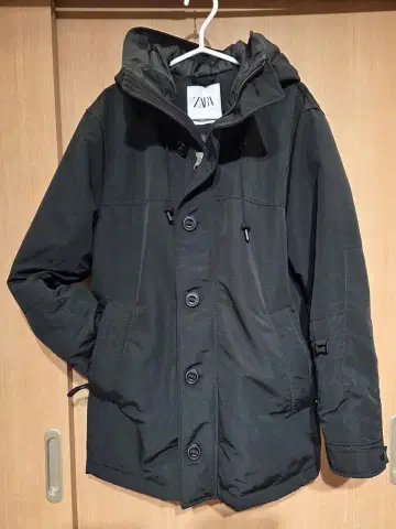 ZARA 블랙 모즈 코트 후드 부착