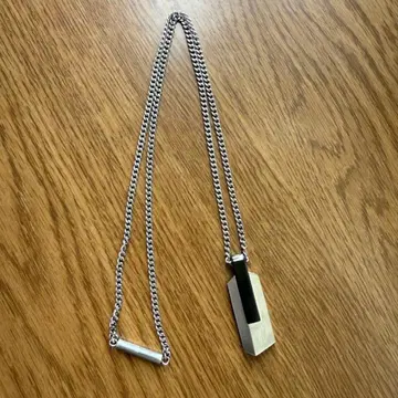 Caivin Klein 목걸이