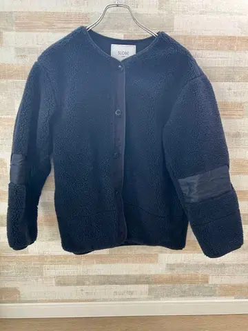 네이비 플리스 자켓 버튼 포함