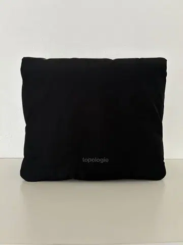 topologie 블랙 사코슈