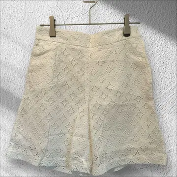 Ballsey 컷 워크 팬츠 자수 레이스 화이트 숏팬츠