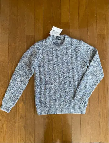 다카시마야 캐시미어 케이블 니트 스웨터