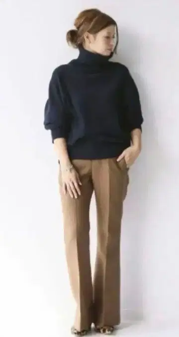 Deuxieme Classe 두지엠 클라세 미들 게이지 터틀