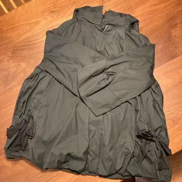 오버 사이즈 후드 부착 블랙 자켓