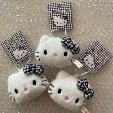 헬로키티 페이스형 마스코트 범규 카라비너 봉제 인형