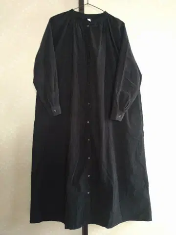 어반 리서치 도어스 블랙 원피스