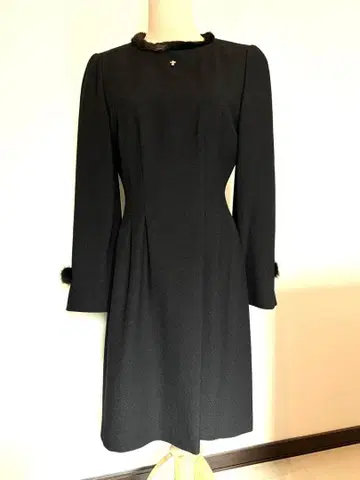 블랙 원피스 M 사이즈