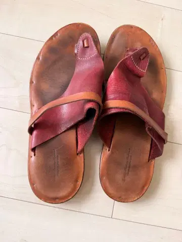 Leather Factory Roberu 빨간색 가죽 샌들